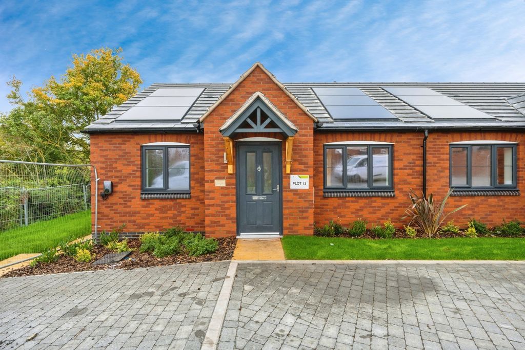 Property photo 1 of 7 Photo