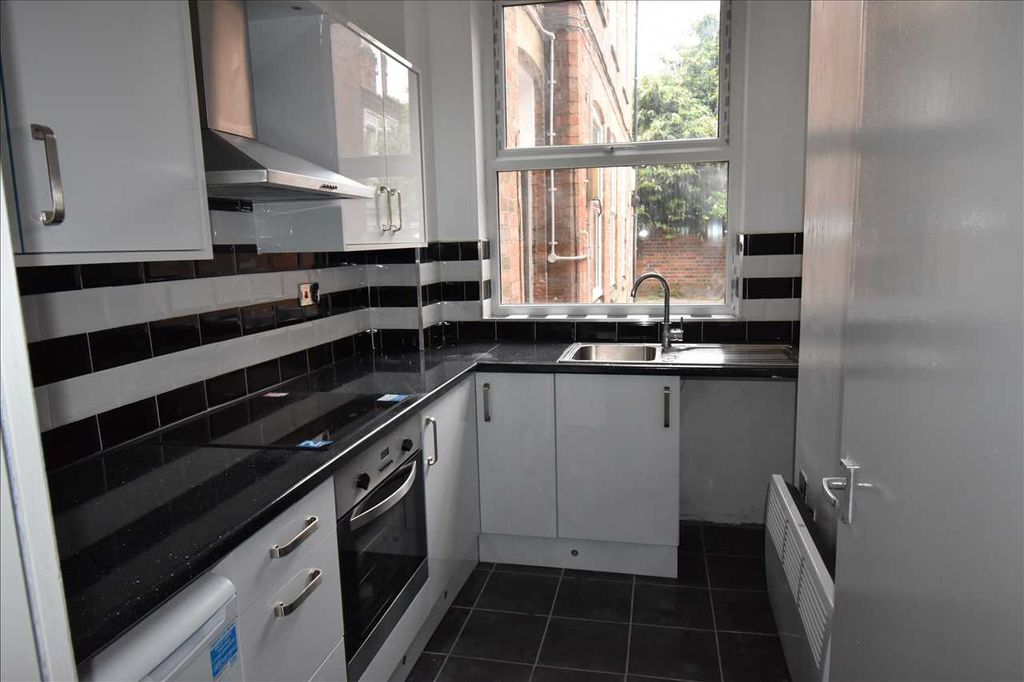 Property photo 2 of 4