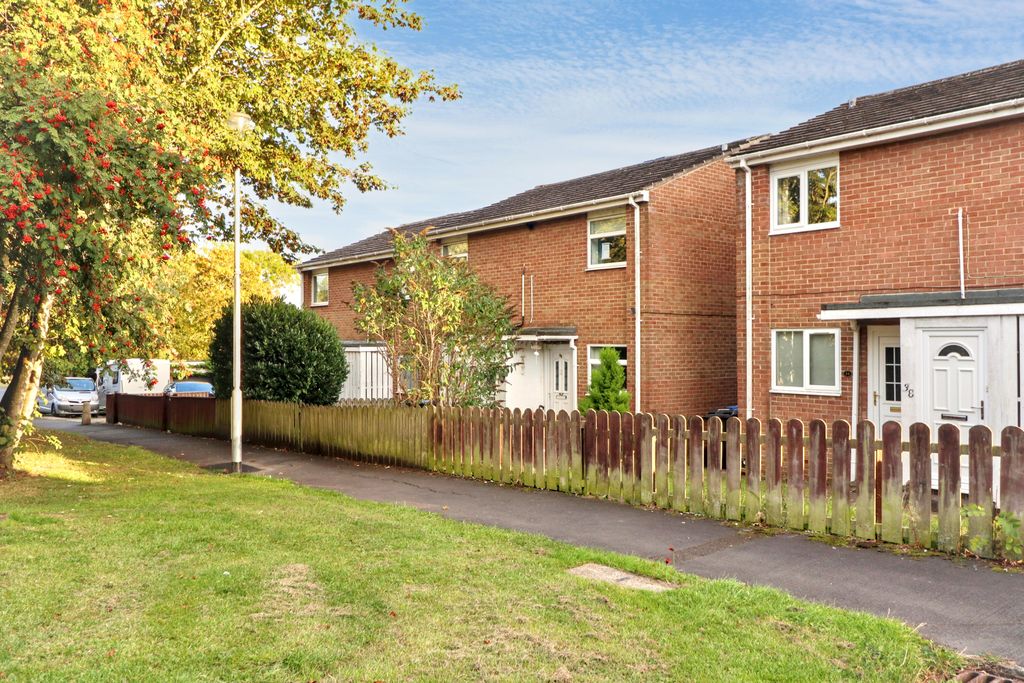 Property photo 1 of 10 32 Hamsterley Drive, Crook, DL15 9Pt