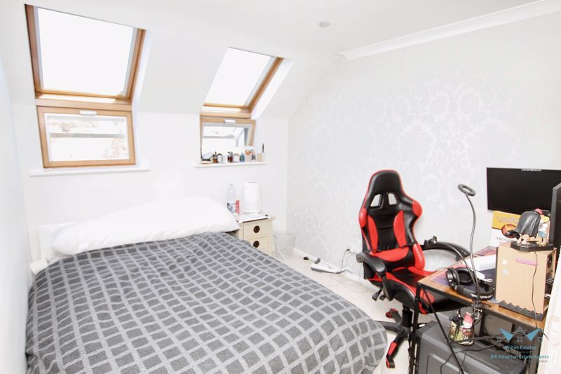 Property photo 3 of 20 Photo 2