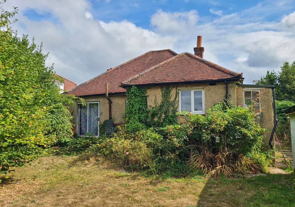 Property photo 3 of 21