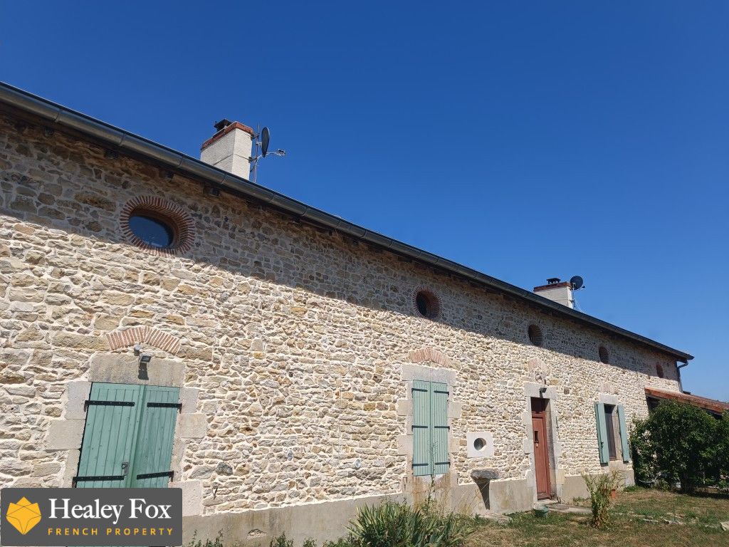 Property photo 3 of 41 3-Facade6A576A693A552