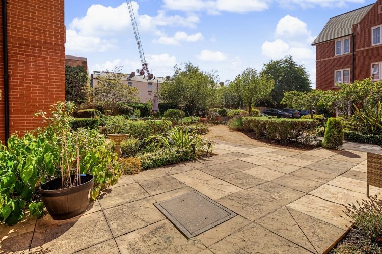 Property photo 2 of 8 336552
