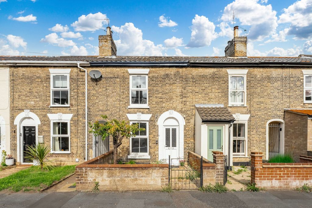 Property photo 1 of 10