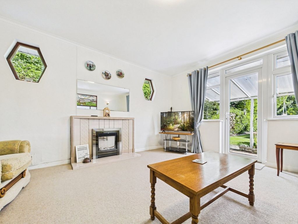 Property photo 3 of 16