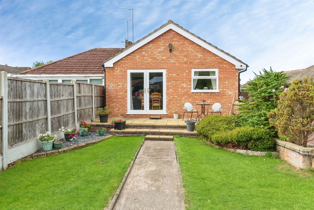 Property photo 3 of 13