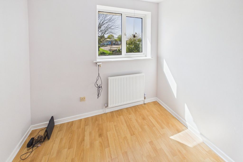 Additional image 12 of 4 bed semi-detached house to rentThe Downs, Portishead, Bristol BS20