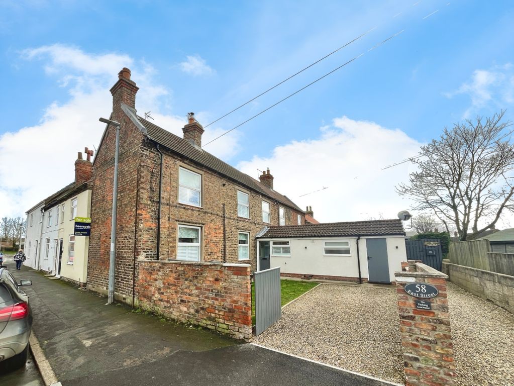 Property photo 1 of 18 3856240