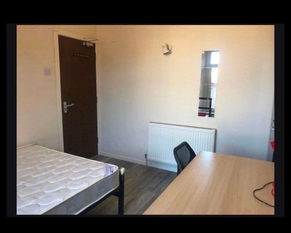 Property photo 3 of 3