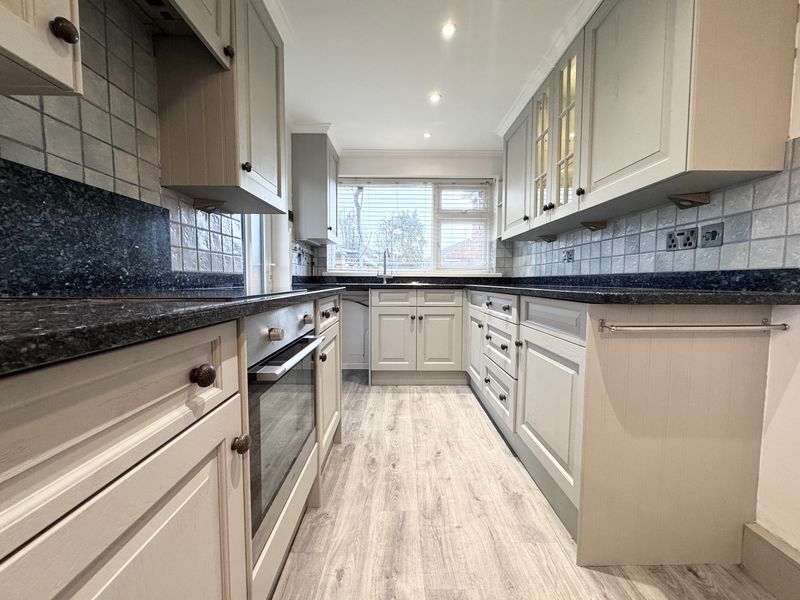 Property photo 2 of 22 Photo 3