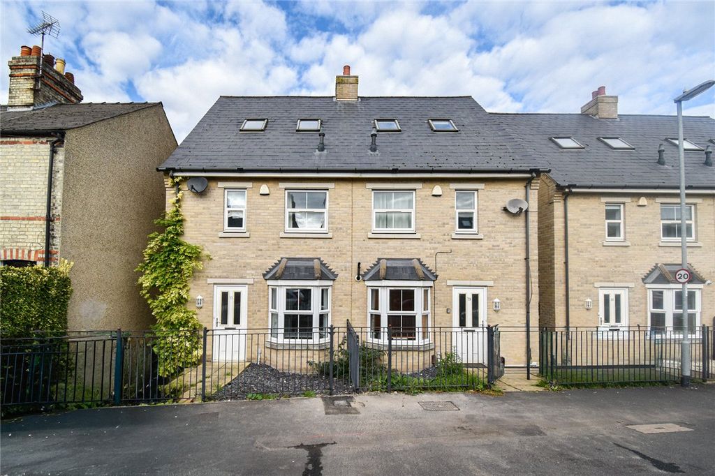 Property photo 1 of 12 Picture No. 34