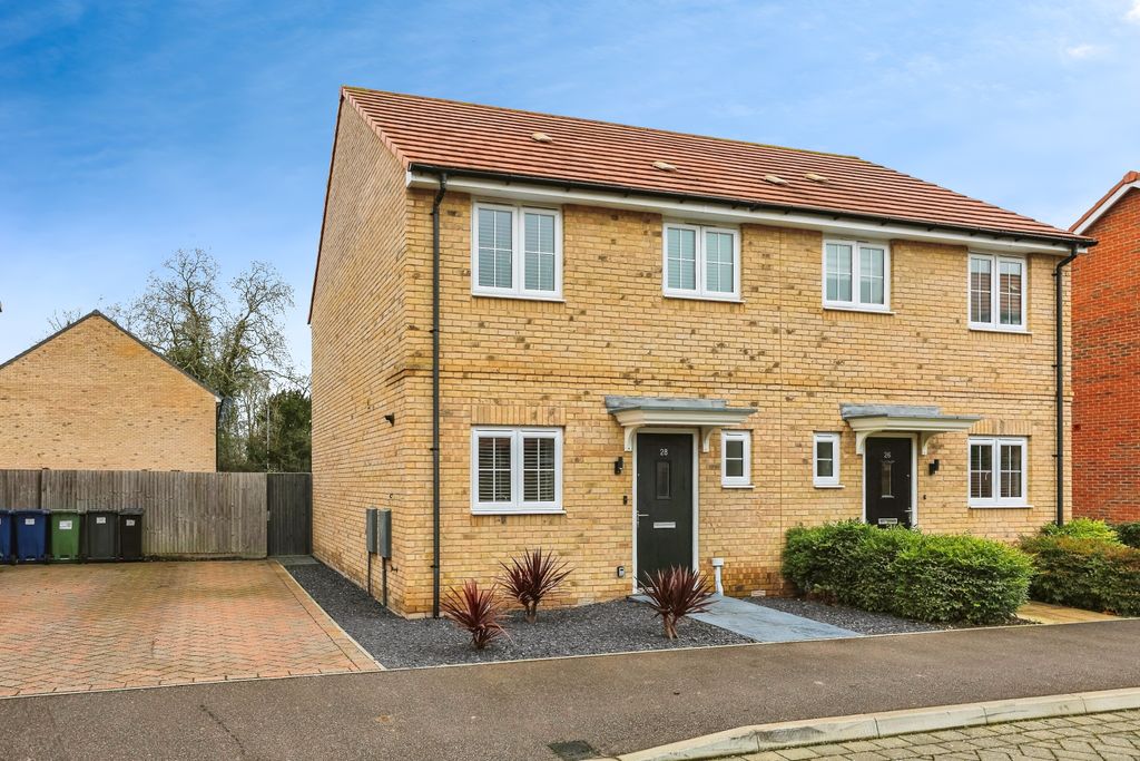 Property photo 2 of 17