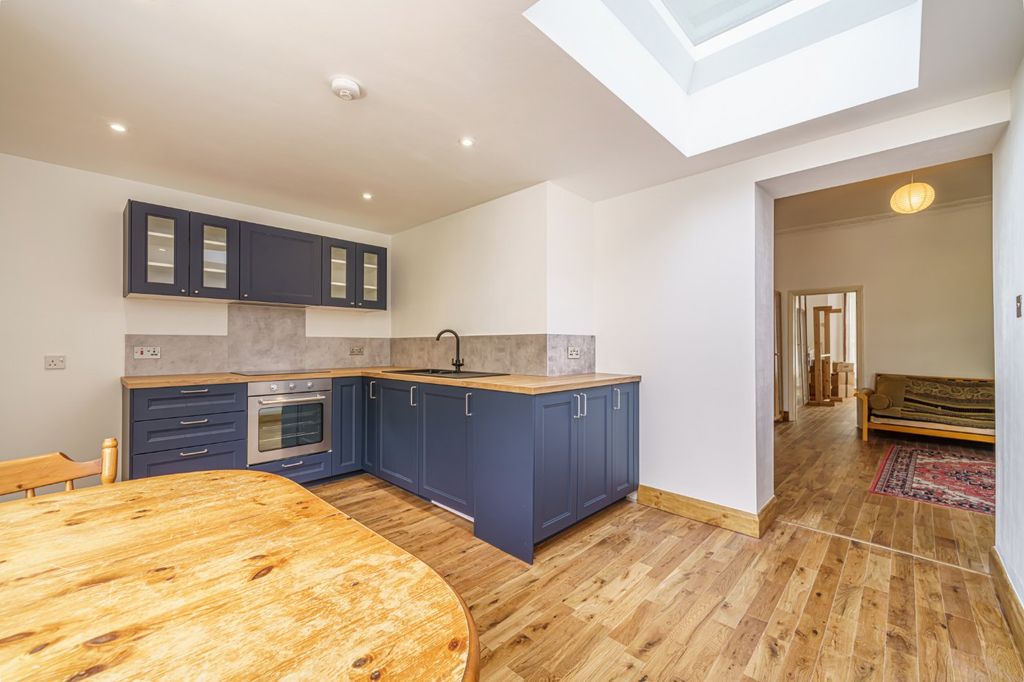 Property photo 3 of 10 Kitchen-Diner Part 1