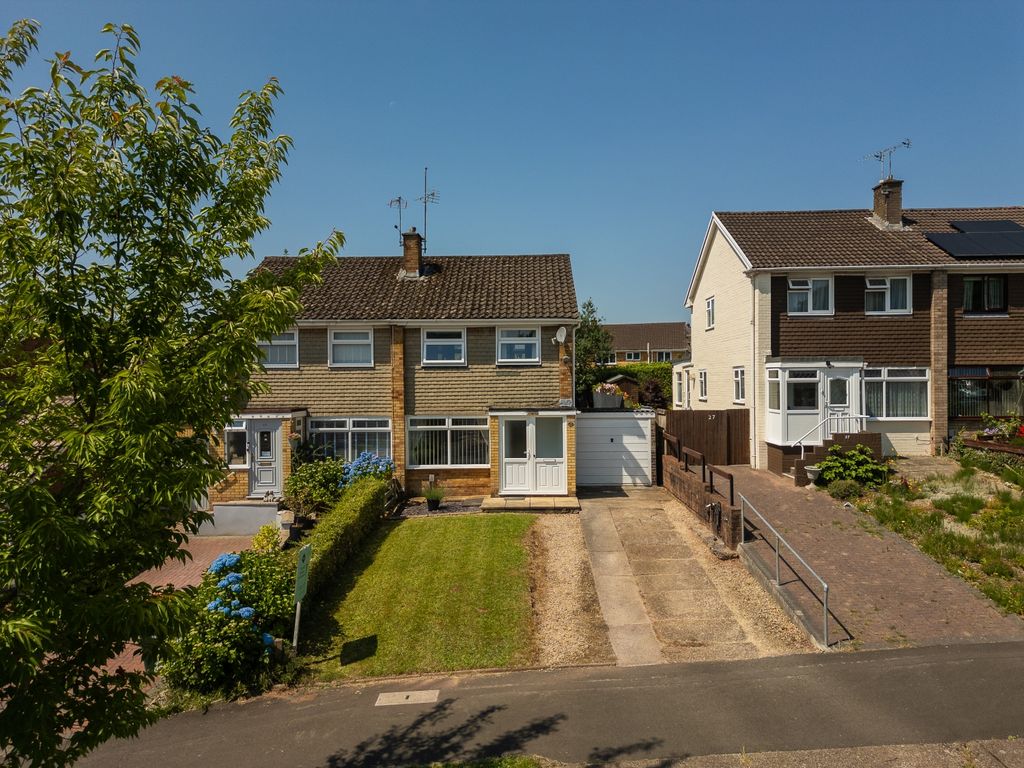 Property photo 1 of 14 Rowan Way-2