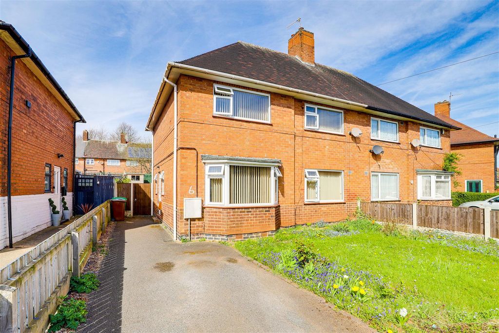 Property photo 1 of 15 10909.Jpg