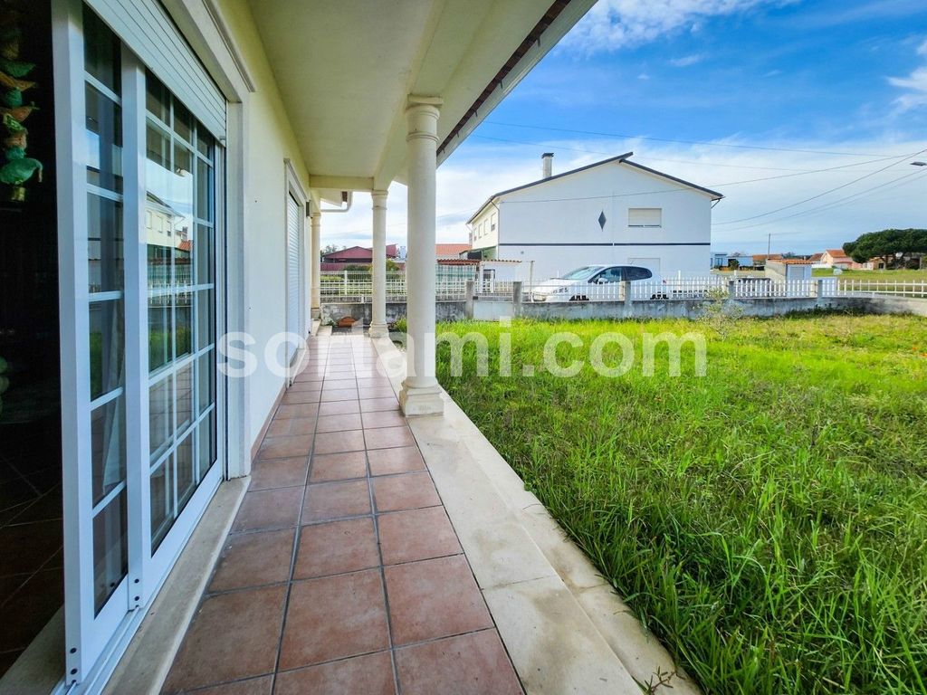 Property photo 2 of 31