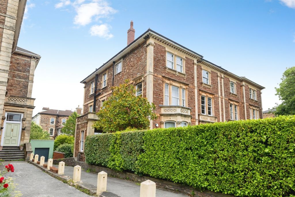 Additional image 17 of 3 bed flat for salePembroke Road, Clifton, Bristol BS8