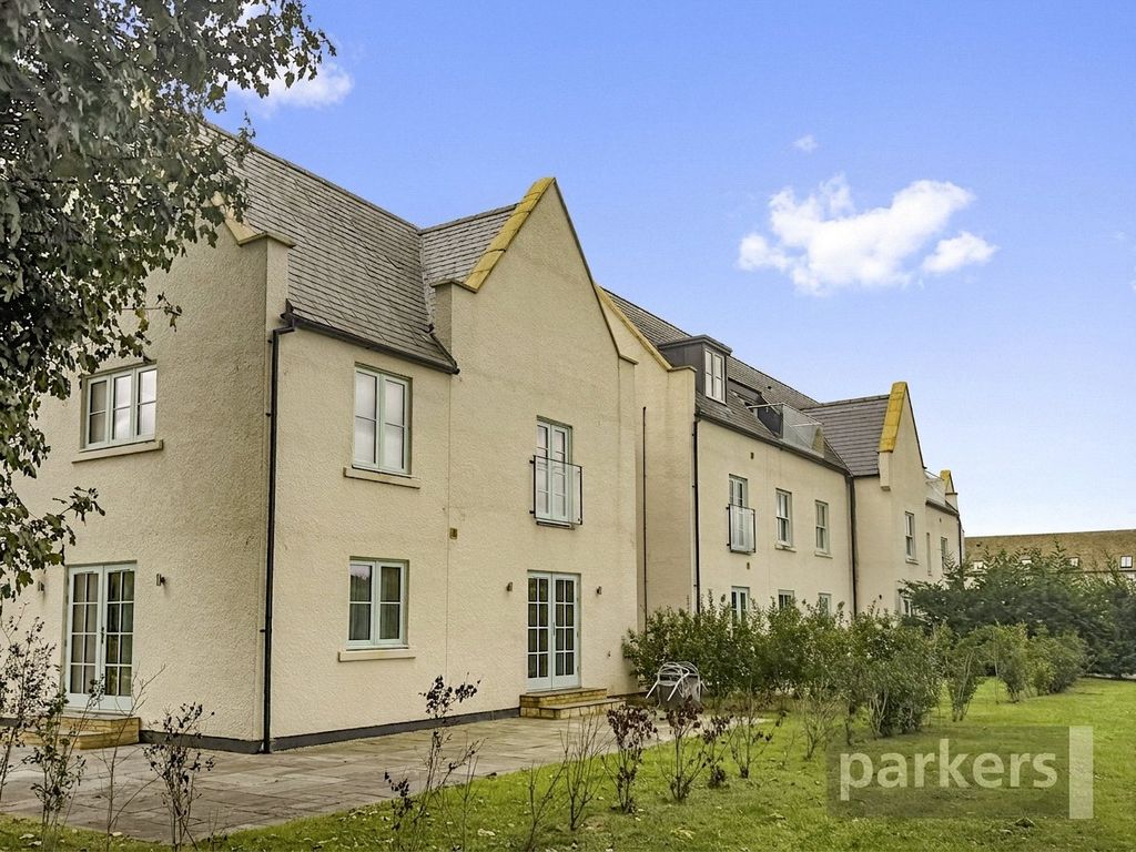 Property photo 1 of 28 External