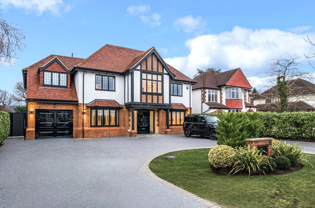 Property photo 1 of 48 Picture No. 75