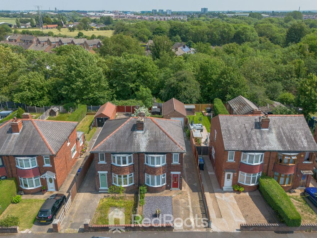 Property photo 3 of 22 4213264