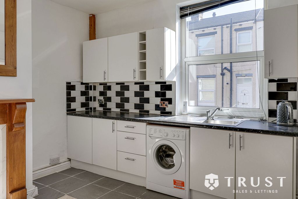 Additional image 20 of 1 bed terraced house for saleUnion Road, Liversedge WF15