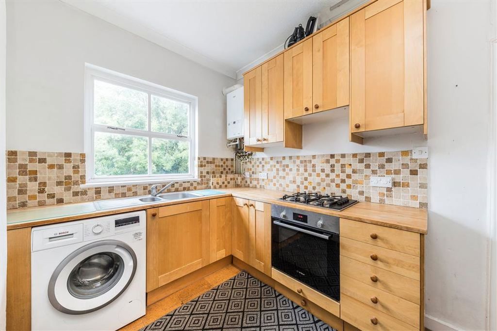 Property photo 3 of 4