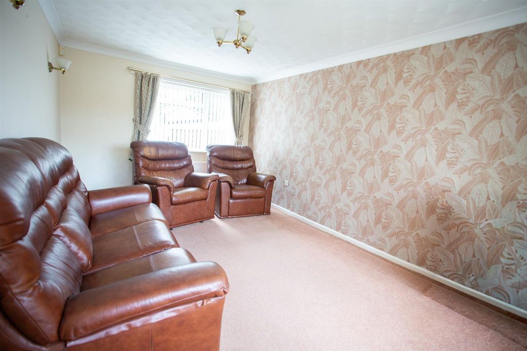 Property photo 2 of 21 Derb9365.Jpg