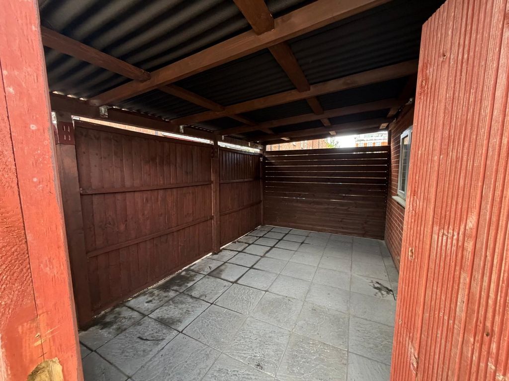 Property photo 3 of 11 5Baf9E2c-c233-4E1A-Afe9-11F6A8d005cd.Jpeg