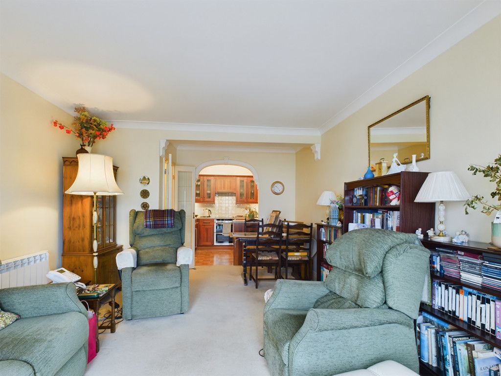Property photo 3 of 26