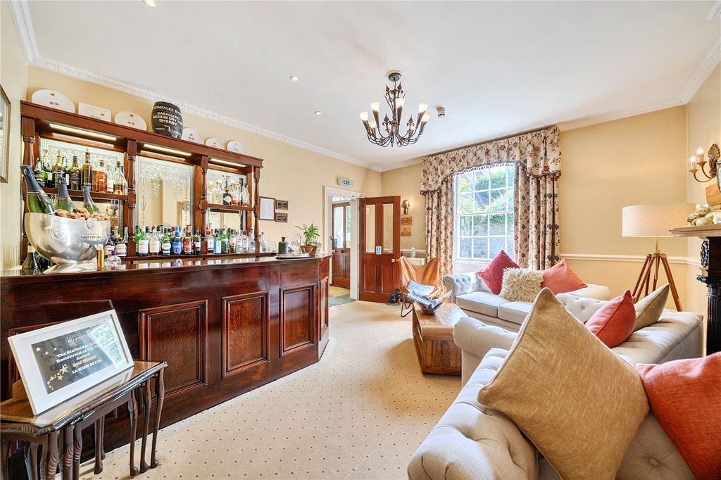 Property photo 2 of 17 Picture No. 36