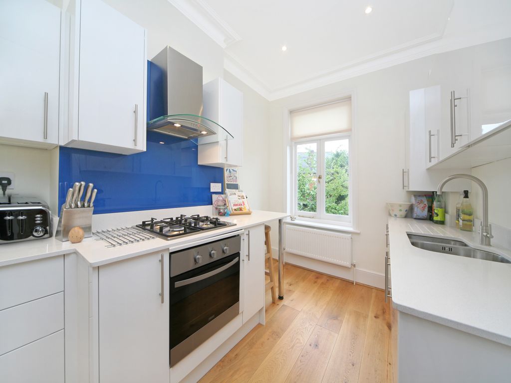 Property photo 2 of 7 Kitchen.Jpg