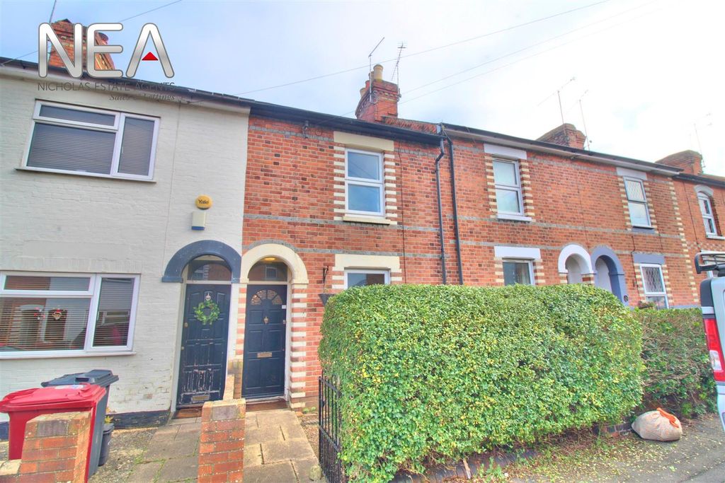 Property photo 1 of 10 Front