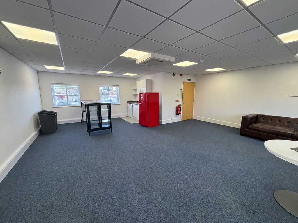 Property photo 3 of 13 Img_0592.Jpg