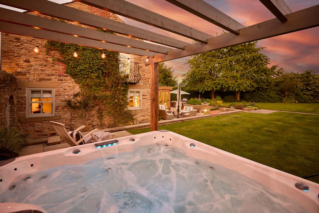Additional image 53 of 5 bed detached house for saleStainborough Fold Farm, Hood Green S75