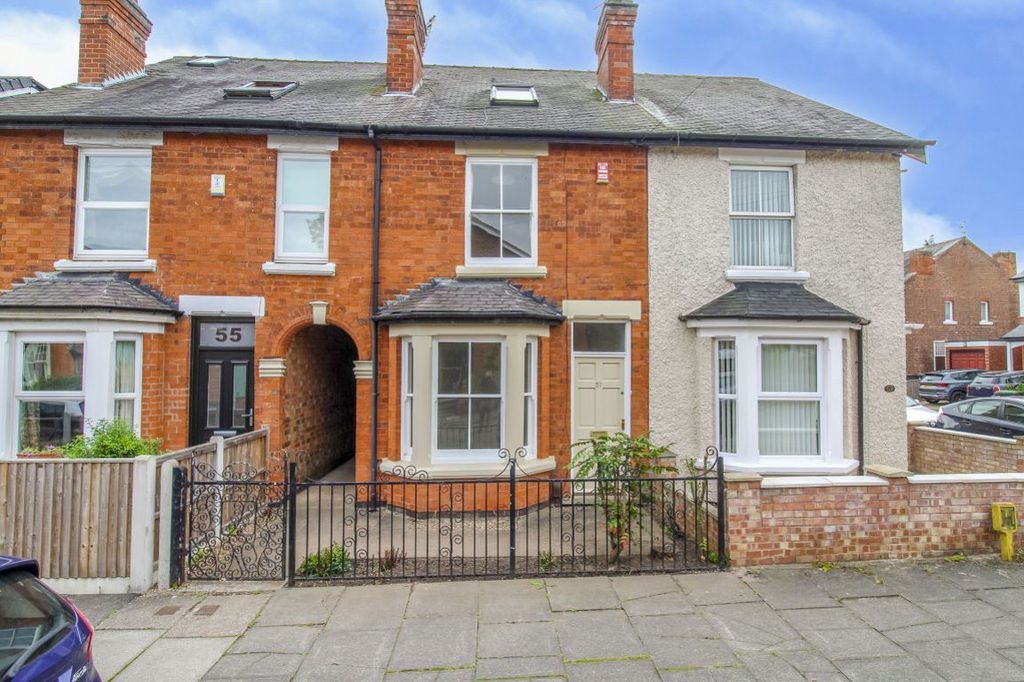 Property photo 1 of 16