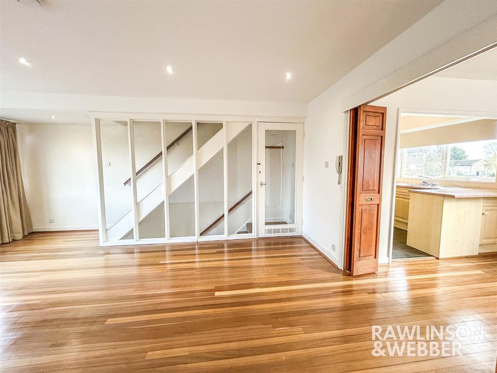 Property photo 3 of 20 Img_2544.Jpg