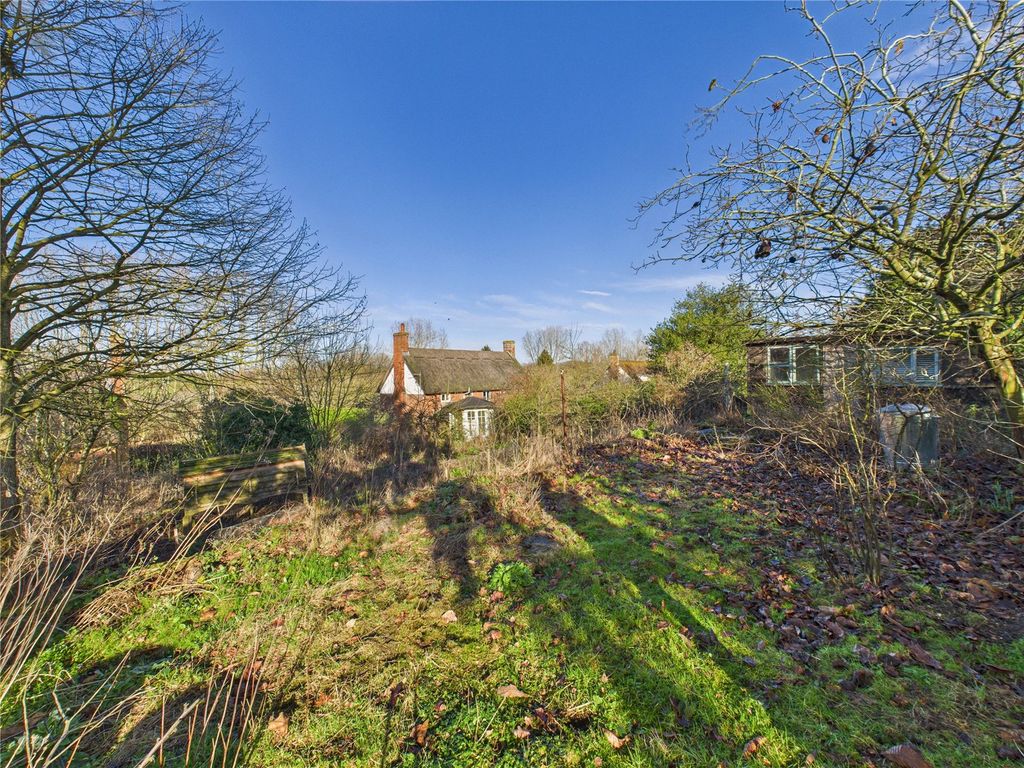 Property photo 3 of 21 Picture 3