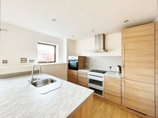 Property photo 2 of 9 Picture No. 05