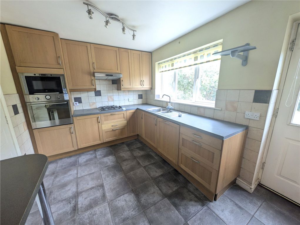Property photo 2 of 13 Picture No. 08