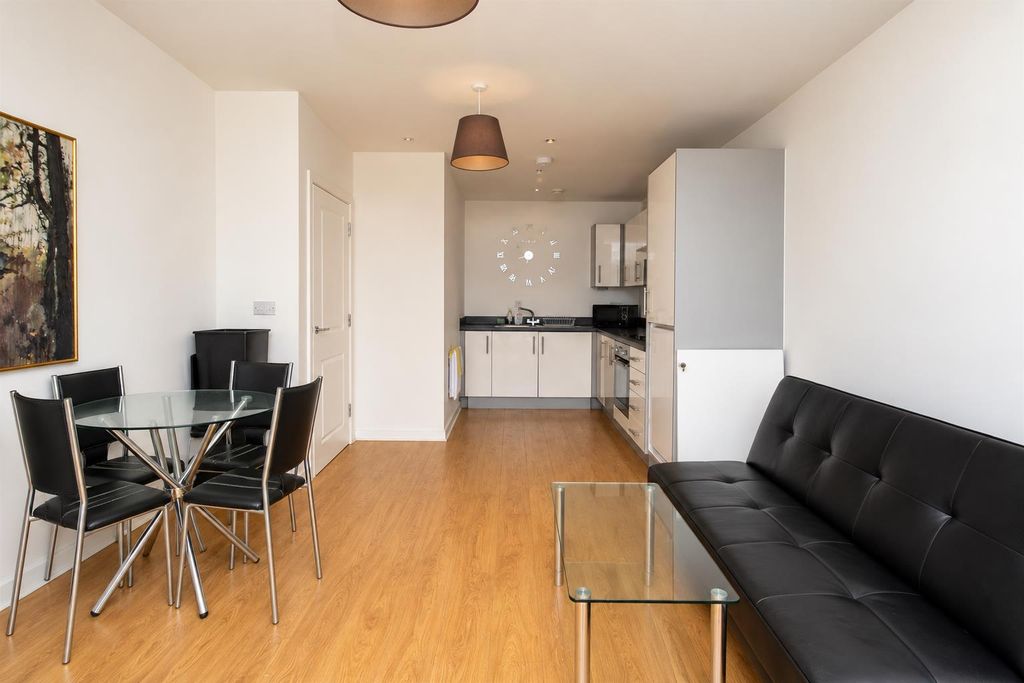 Property photo 1 of 6 1000067439.Png