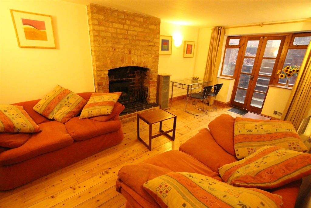 Property photo 2 of 12 Img_9618.Jpg