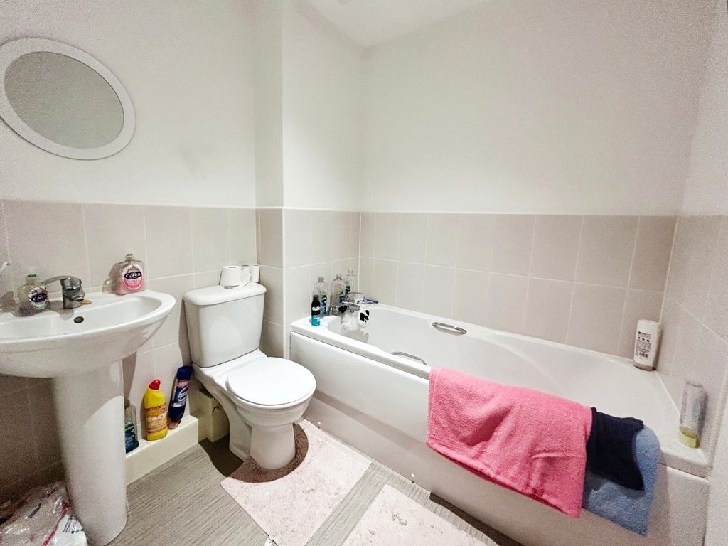 Additional image 6 of 2 bed flat for saleAdlington Mews, Gainsborough DN21