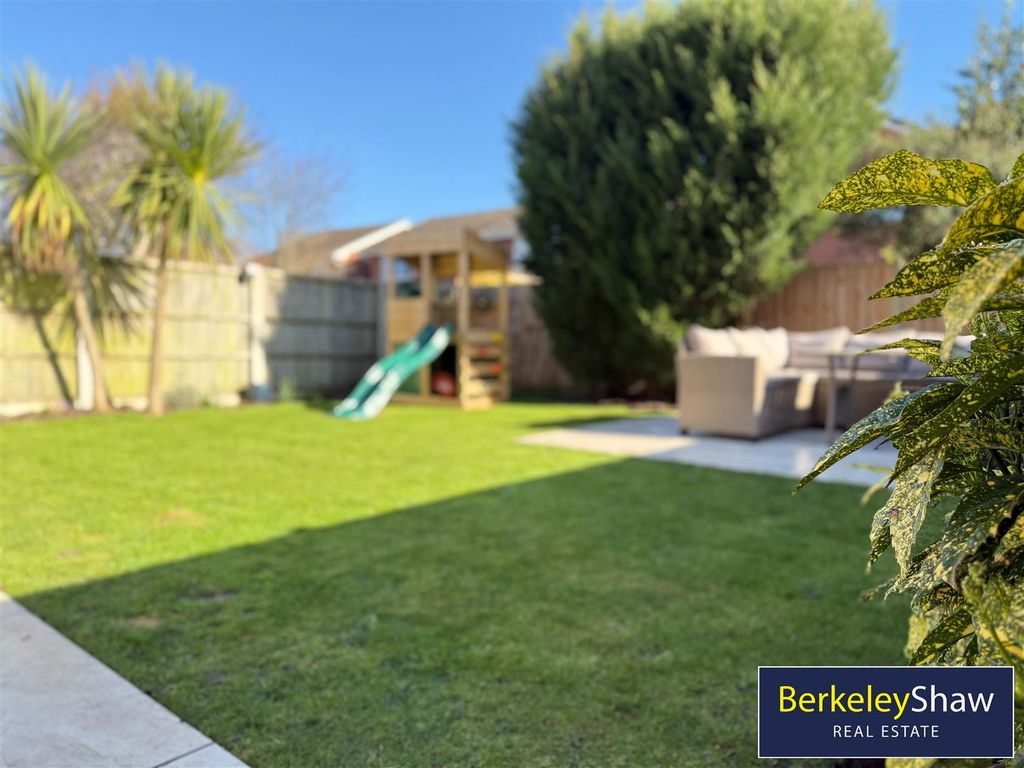 Property photo 3 of 26 896841Bc-Image_Picker_57F35759-934A-4272-8214-6915