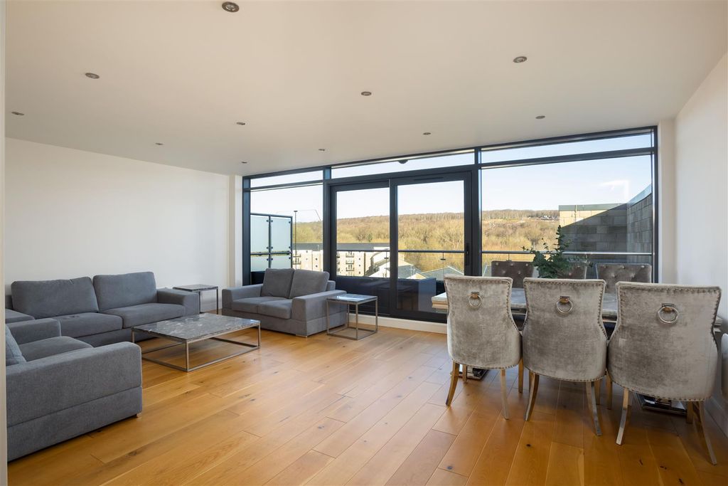 Property photo 1 of 15 00003.Jpg