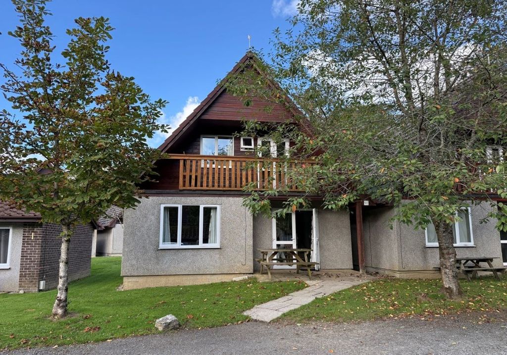 Property photo 1 of 1