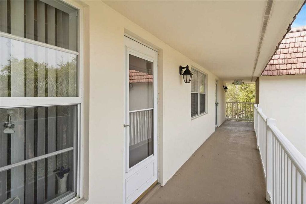 Property photo 2 of 30 <Alttext/>