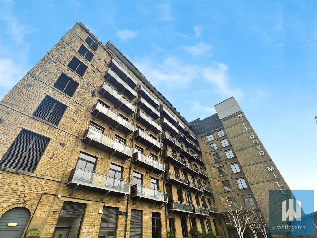 Property photo 1 of 12 Picture No. 14