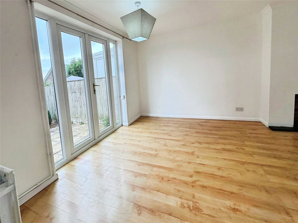 Property photo 3 of 16 Picture No. 51