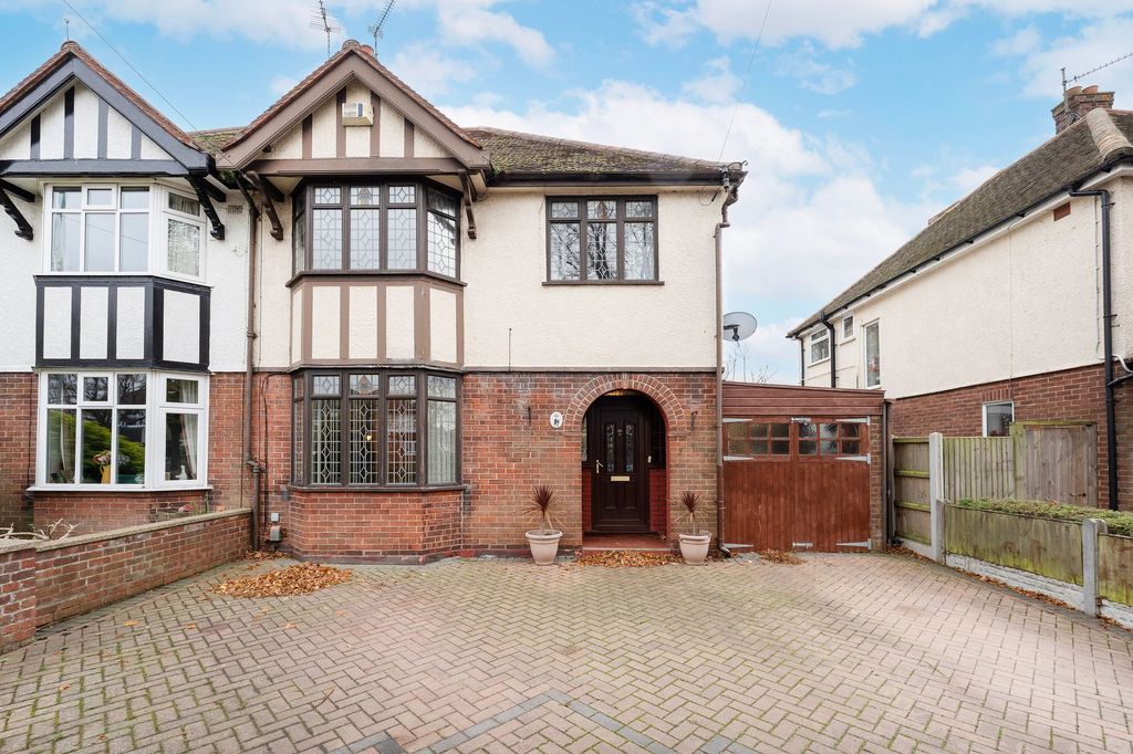 Property photo 1 of 21