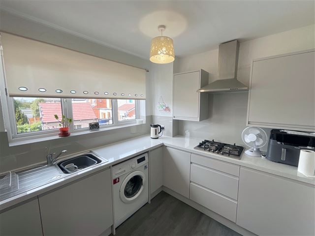 Property photo 3 of 14 Kitchen